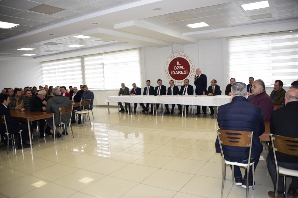 Özel İdare’de Geleneksel Bayramlaşma Yapıldı